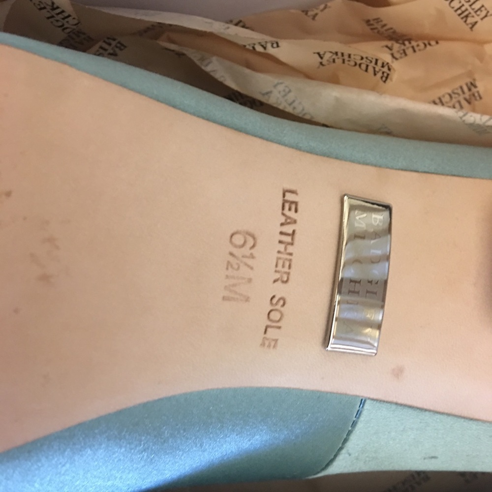 Heels - Picture 6 of 7